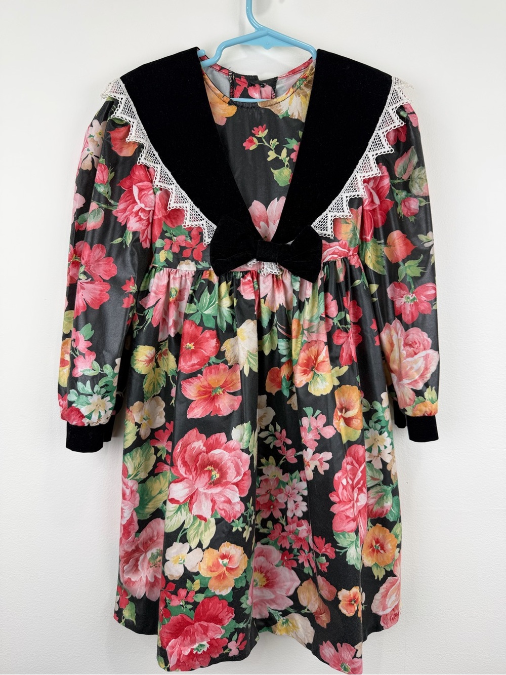 Jo Lene Vintage 1980s Floral Prairie Dress Black Velvet Lace Cottagecore Size 6